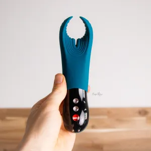 Fun Factory Manta Vibrating Penis Stroker