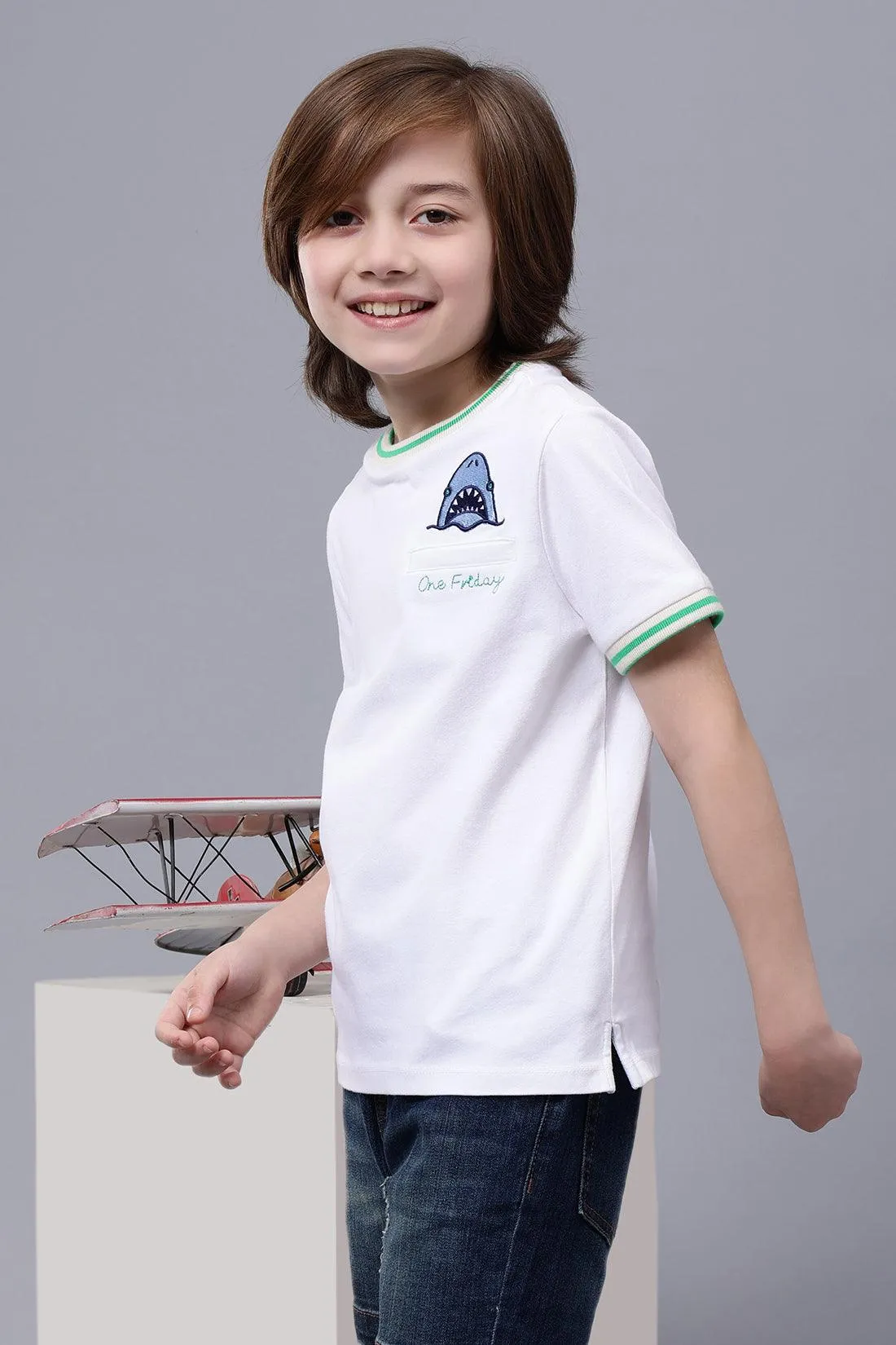 One Friday Kids Boys 100% Cotton White Round Neck Embroidered T-shirt